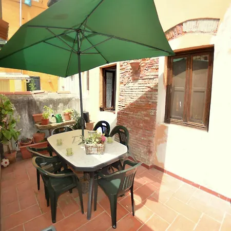 Garden * Lucca